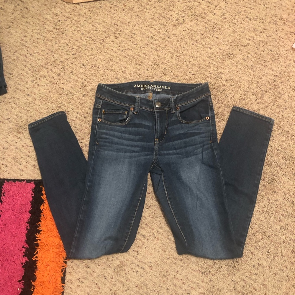 🏷American Eagle Skinny Jeans